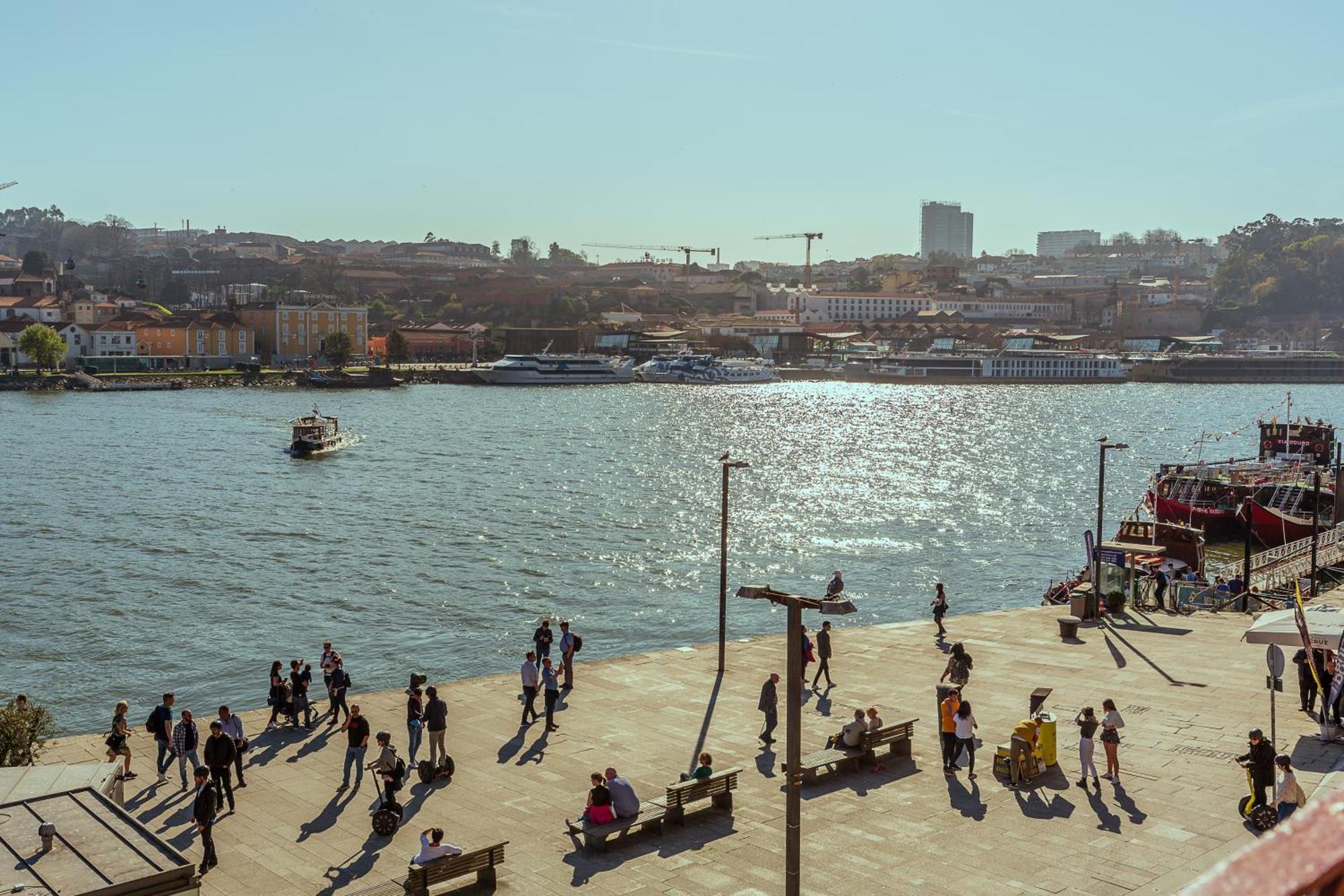 Youropo - Ribeira Porto Ruang foto